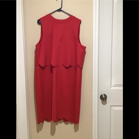 red dress size 20